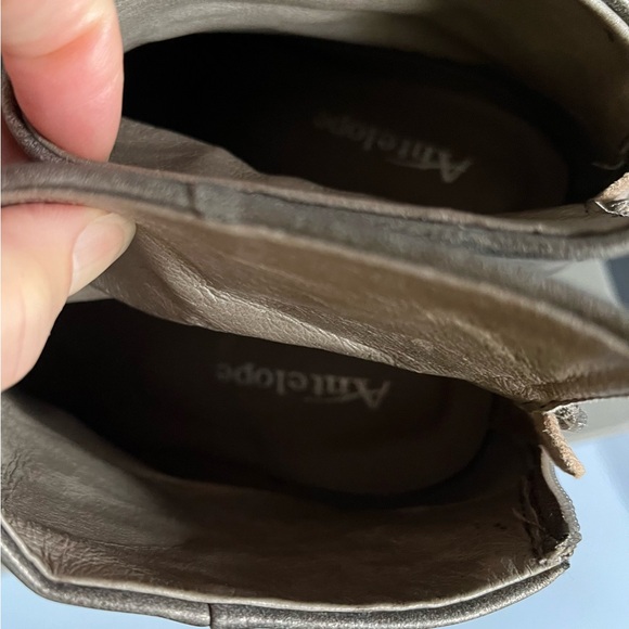 Sundance Antelope Metallic Booties - Picture 8 of 8